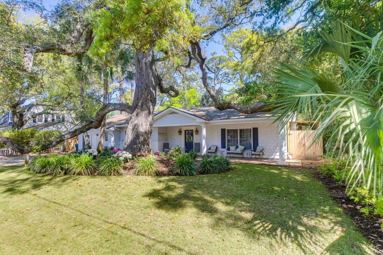 Spacious St Simons Island Vacation Rental With Pool! St. Simons Island Buitenkant foto